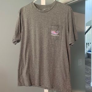Vineyard Vines Tshirt, Men’s size medium